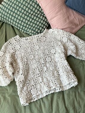 Women's Cream Vintage Crochet Boxy Sweater